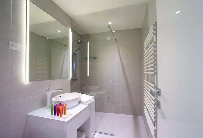 חדר סטנדרט, 9