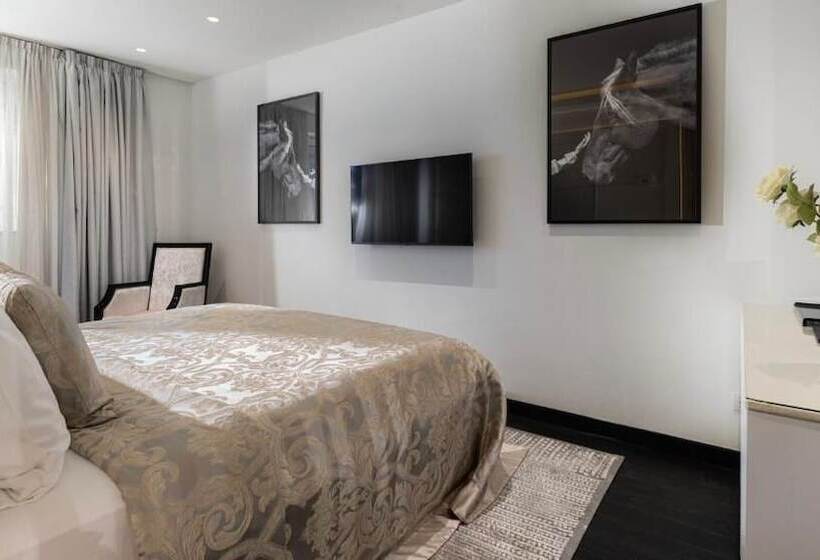 חדר סטנדרט, 9