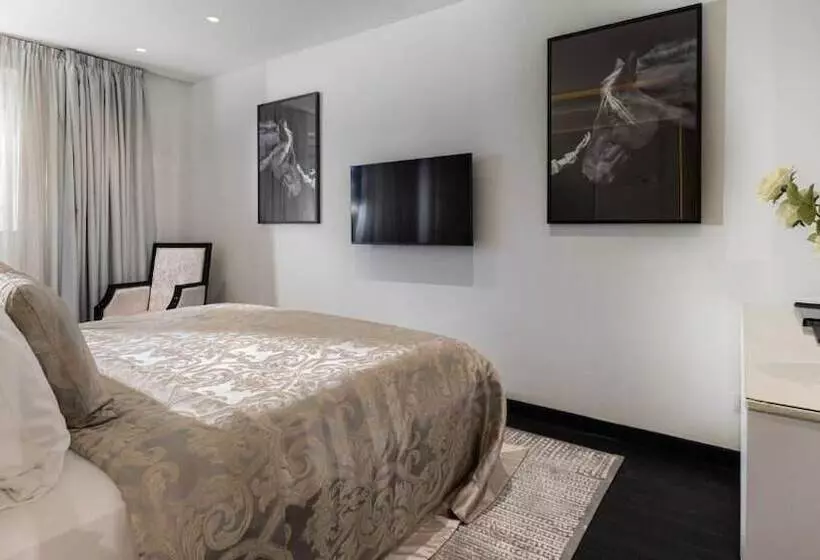 Standard-huone, 9
