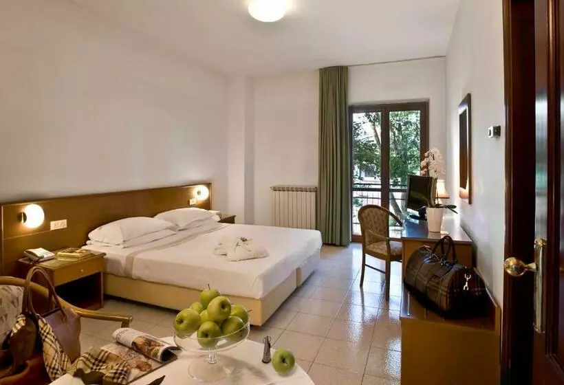 اتاق استاندارد, Albergo La Pace