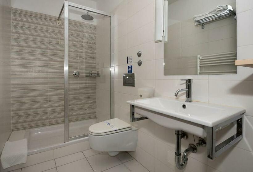 수피리어 룸, Amfiteatar