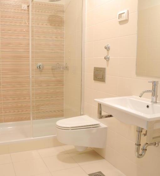 스탠다드 싱글 룸, Amfiteatar