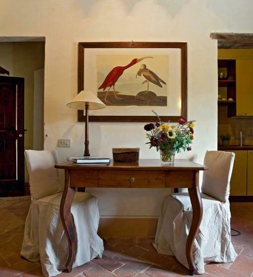 스위트, Borgo Della Marmotta