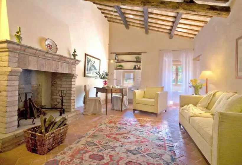 スイート, Borgo Della Marmotta