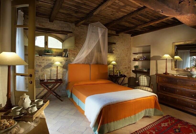 클래식 룸, Borgo Della Marmotta