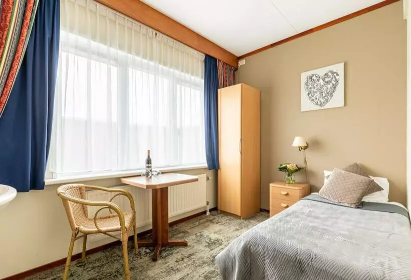 Standard Single Room, De Klok