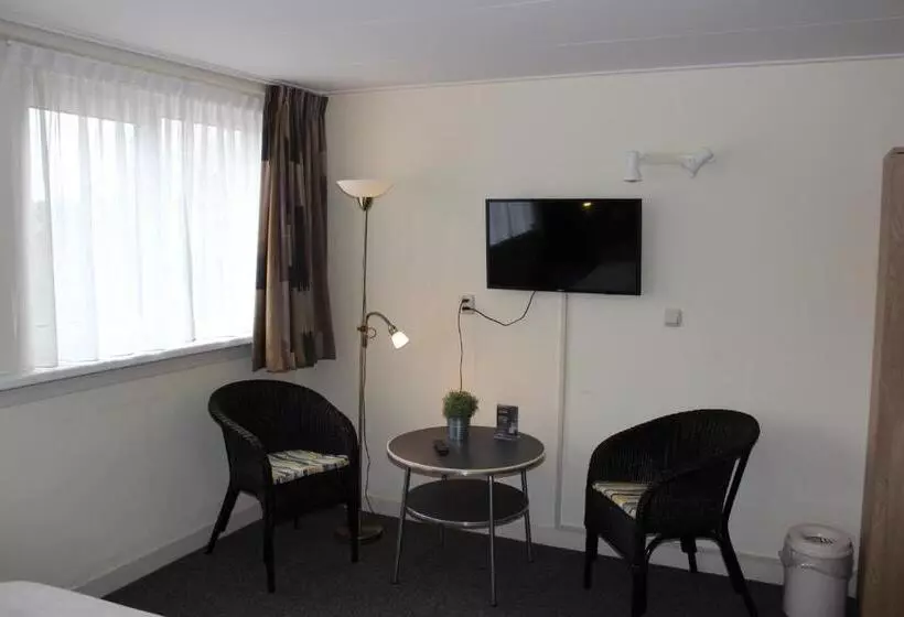 Standard Triple Room, De Klok