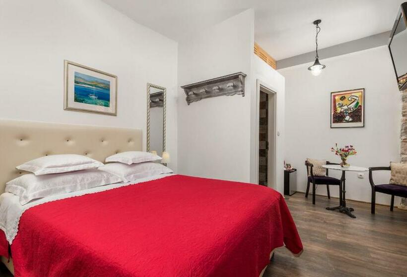 Habitació Estàndard, Captain S Guest House