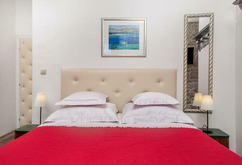 Habitació Estàndard, Captain S Guest House