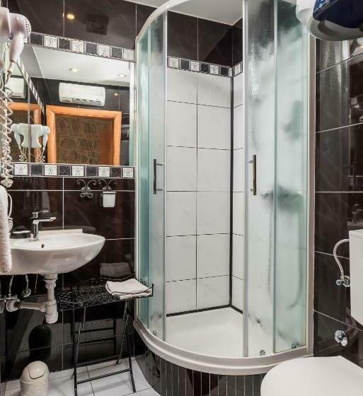 Habitació Estàndard, Captain S Guest House