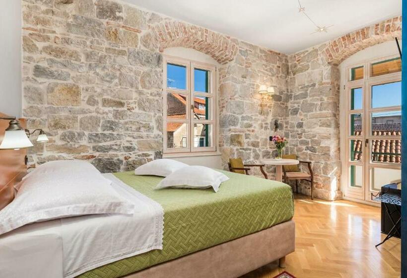 Habitació Estàndard, Captain S Guest House