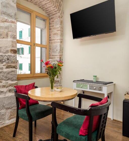 Habitació Estàndard, Captain S Guest House