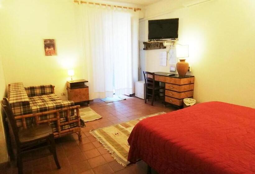 스탠다드 룸 가든 전망, Case Zuccaro