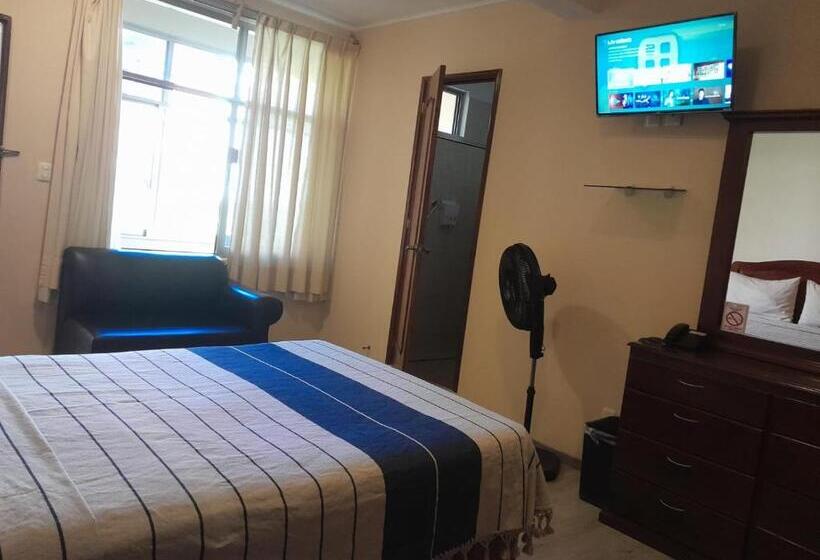 اتاق استاندارد, Don Nino