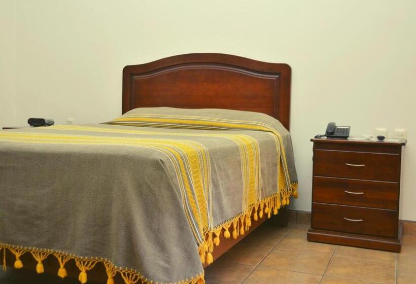 اتاق استاندارد, Don Nino