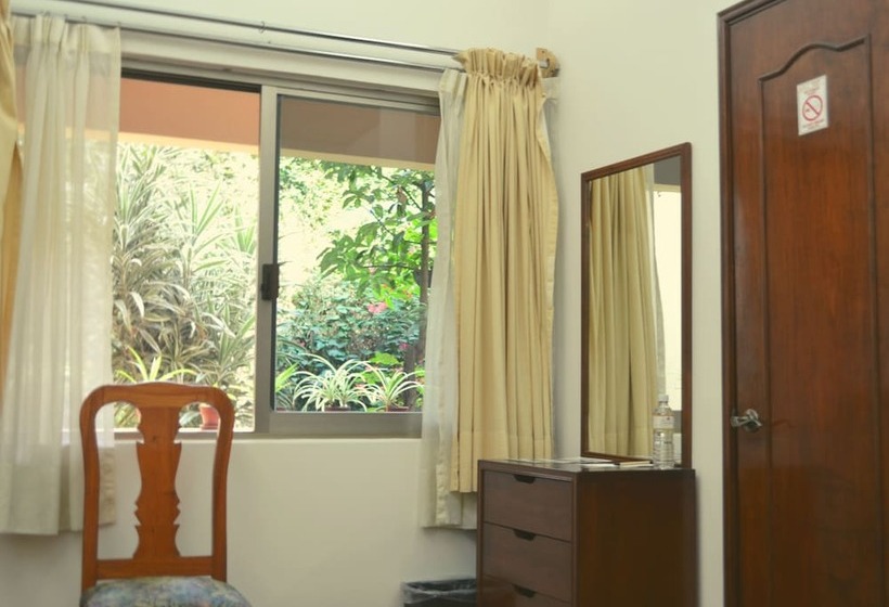 اتاق استاندارد, Don Nino