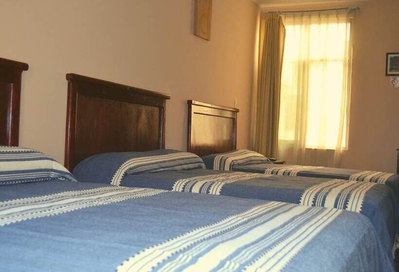 اتاق کلاسیک سه تخته, Don Nino