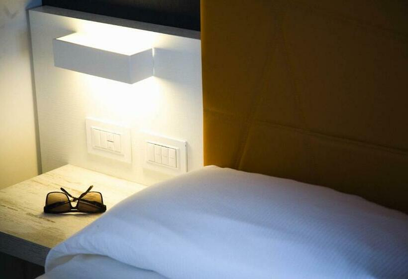 חדר סטנדרט, Gabbiano