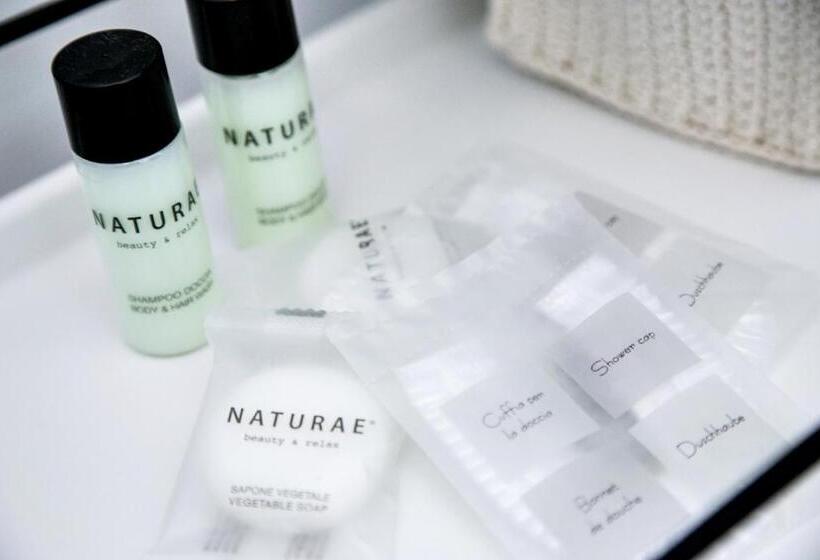 اتاق اکونومی, Kinda