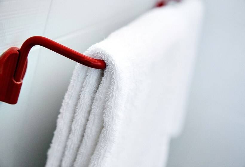 اتاق استاندارد چهارنفره با بالکن, Kinda