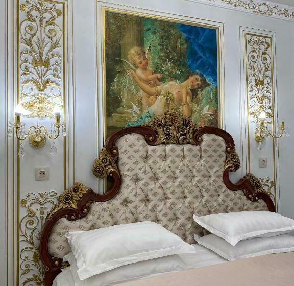 سوییت خانوادگی, Lion