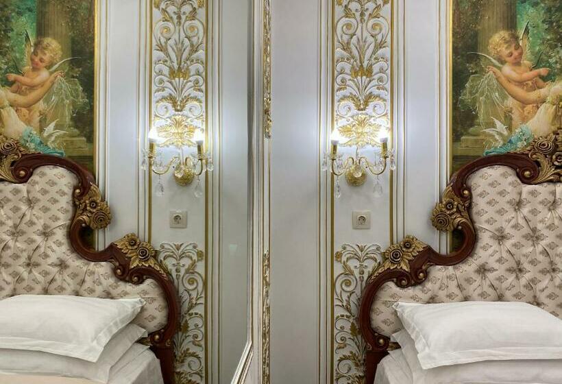 سوییت خانوادگی, Lion