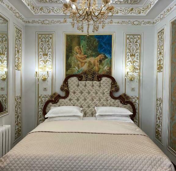 سوییت خانوادگی, Lion