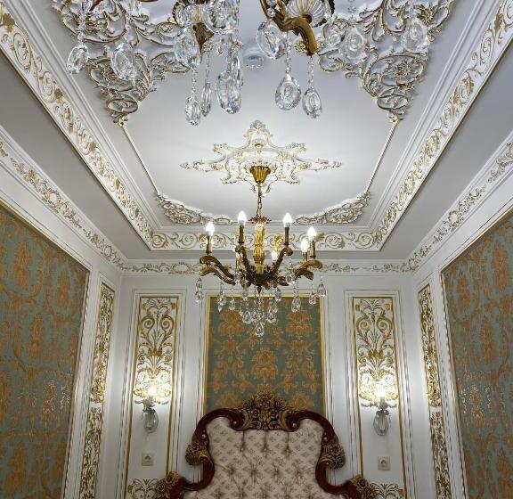 سوییت خانوادگی, Lion