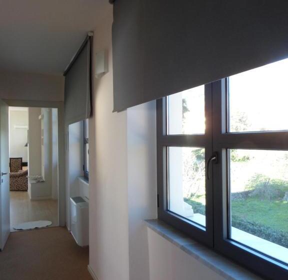 آپارتمان 1 خوابه با چشمانداز دریا, Miramare Apartments&suites