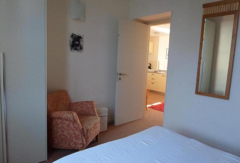 آپارتمان 1 خوابه همکف, Miramare Apartments&suites