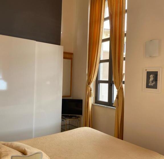 آپارتمان 1 خوابه همکف, Miramare Apartments&suites