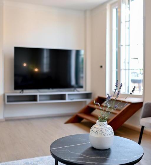 带1个卧室的带海景的公寓, Villa Hresc M