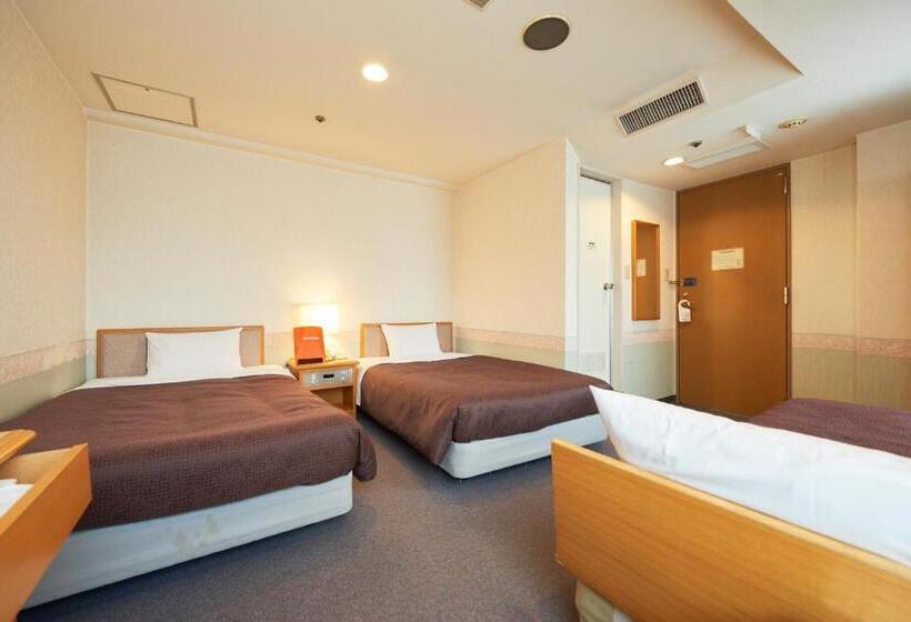 Номер Стандарт Трехместный, Select Inn Aomori