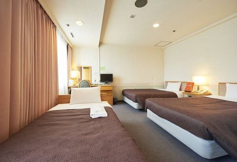 Номер Стандарт Трехместный, Select Inn Aomori