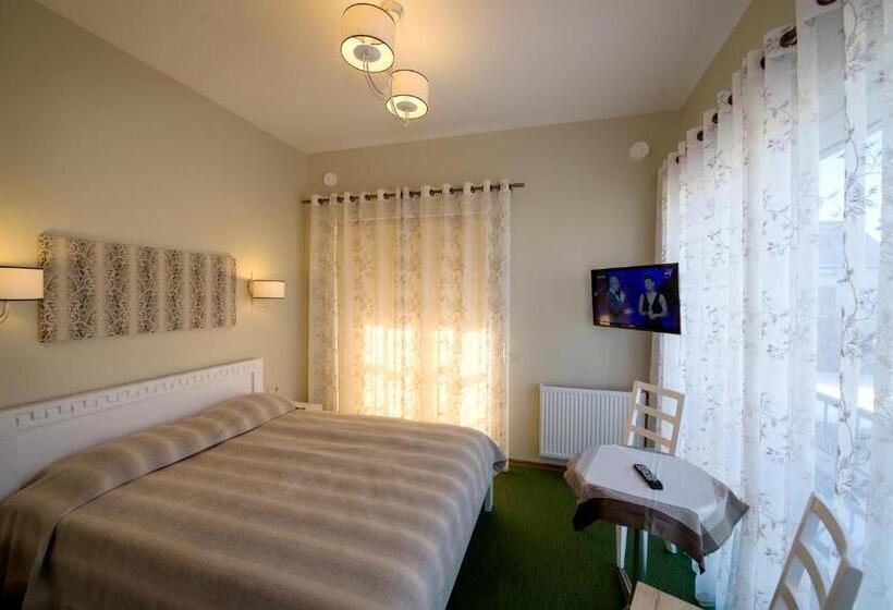 آپارتمان 1 خوابه با تراس, Vila Levita