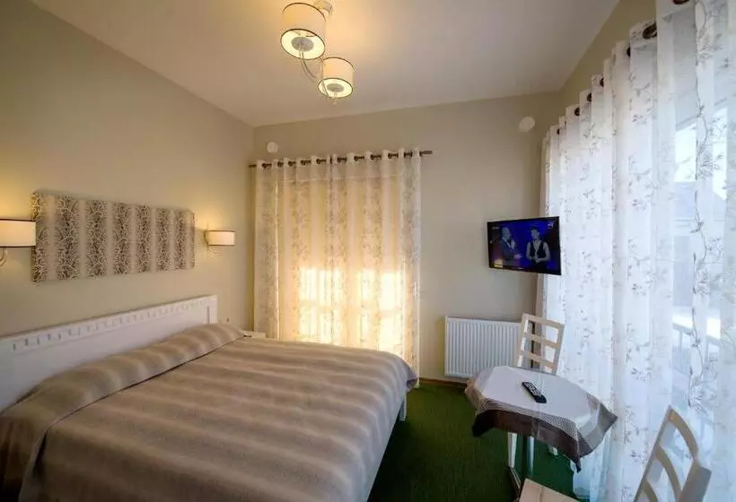 آپارتمان 1 خوابه با تراس, Vila Levita