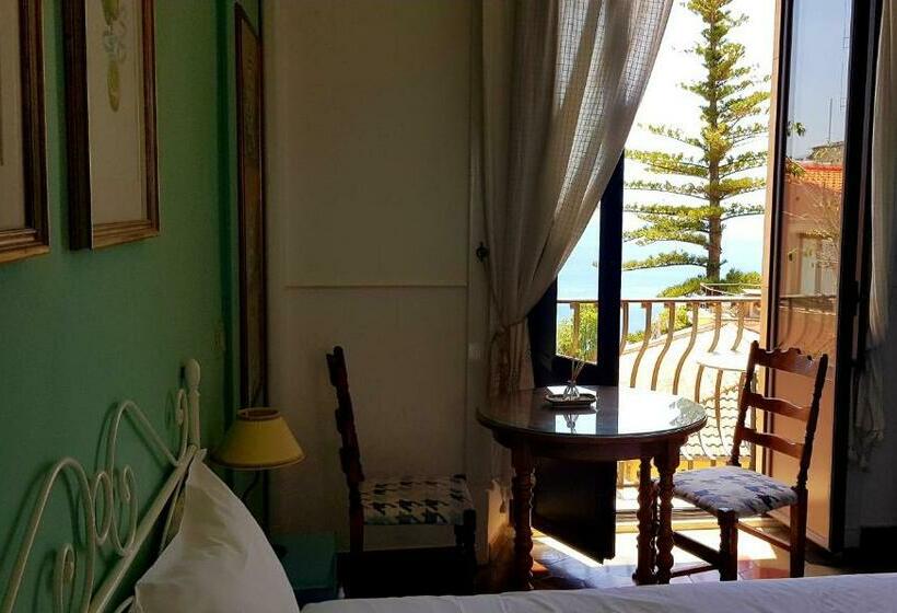 スタンダードルーム, Villa Floresta Taormina