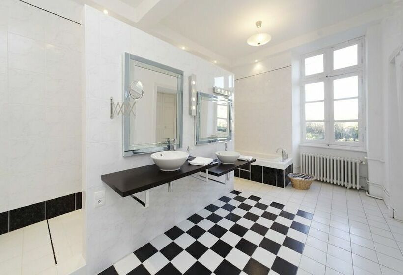 Люкс, Château De Gramazie Chambres D Hôtes