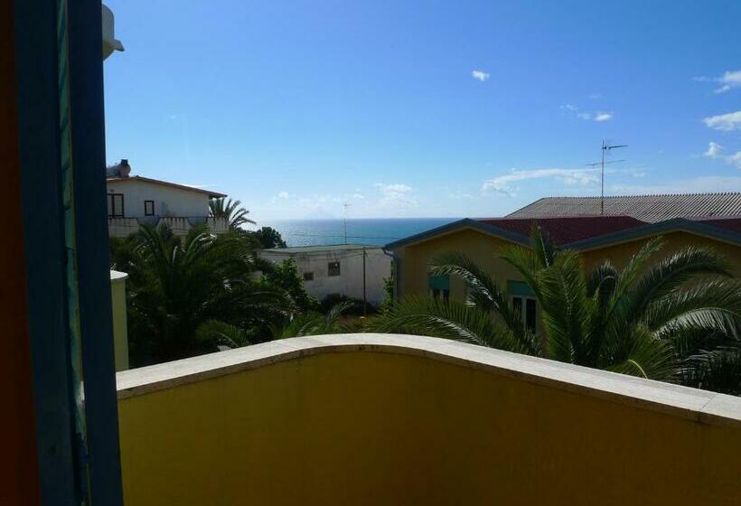 Номер Стандарт, Alexander