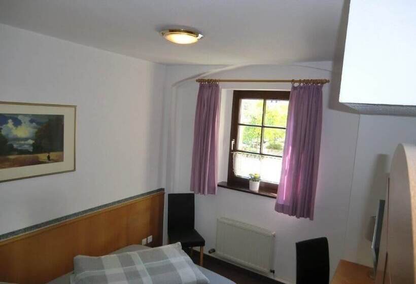 Номер Стандарт Индивидуальный, Am Neumarkt