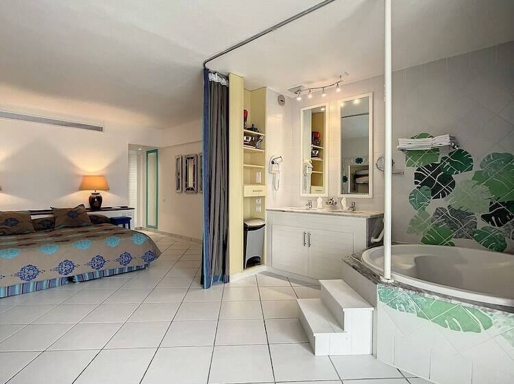 اتاق استاندارد, Le Domaine Anse Marcel Beach Resort