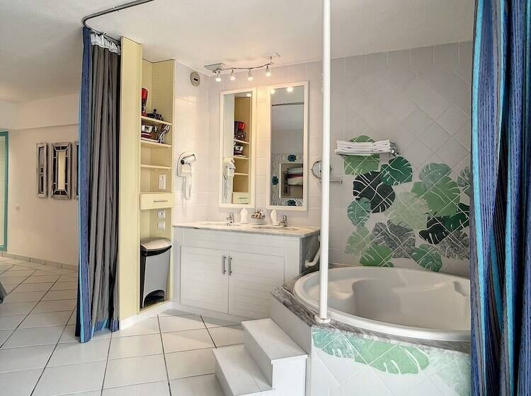 スタンダードルーム, Le Domaine Anse Marcel Beach Resort