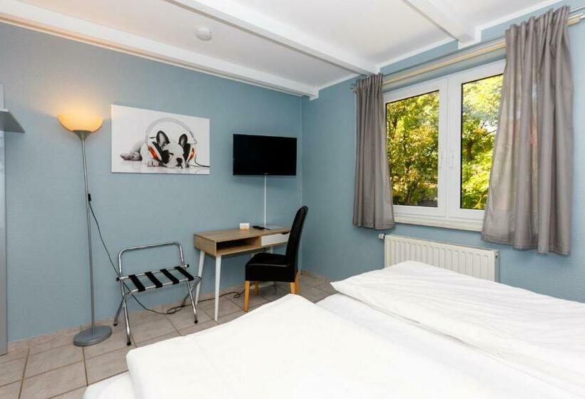 Номер Стандарт, Apart Hotel Sarstedter Hof