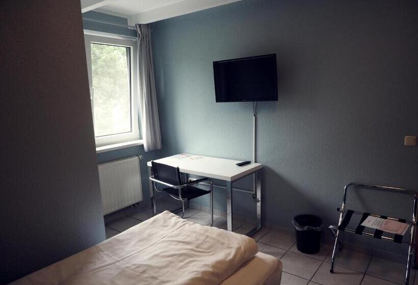 Номер Economy Индивидуальный, Apart Hotel Sarstedter Hof