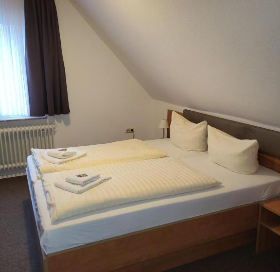 غرفة عائلية, Bootshaus