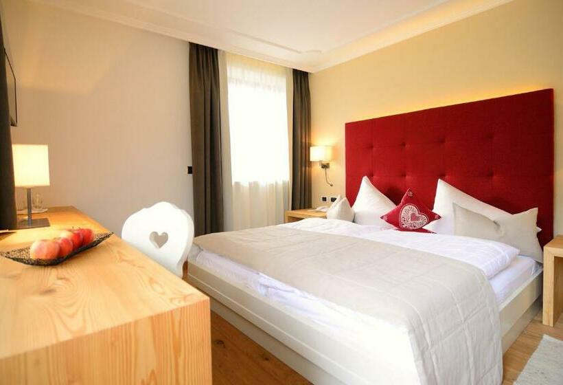 Номер Стандарт, Brunnerhof