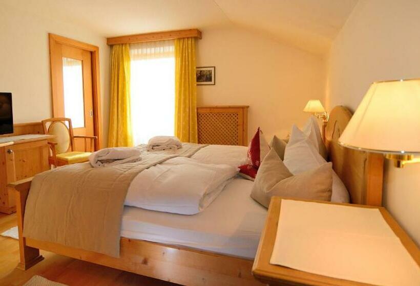 Номер Стандарт, Brunnerhof