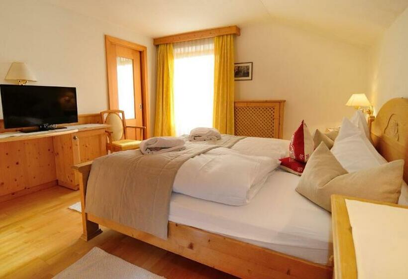 Номер Стандарт, Brunnerhof