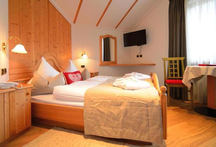 Номер Стандарт, Brunnerhof