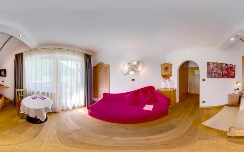 Номер Стандарт, Brunnerhof